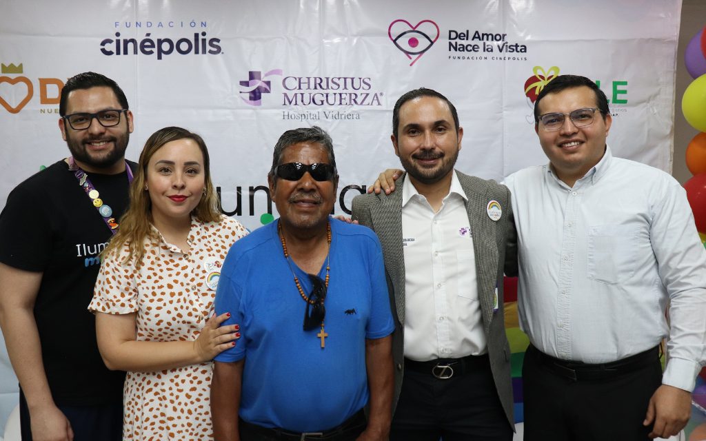 Retiro de parches tras cirugías gratuitas de cataratas "Iluminando Miradas"