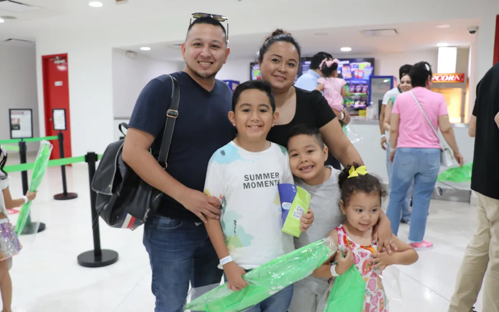 Familia en estreno documental Christus Muguerza
